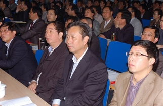 我校“全国工人先锋号”授牌仪式隆重举行